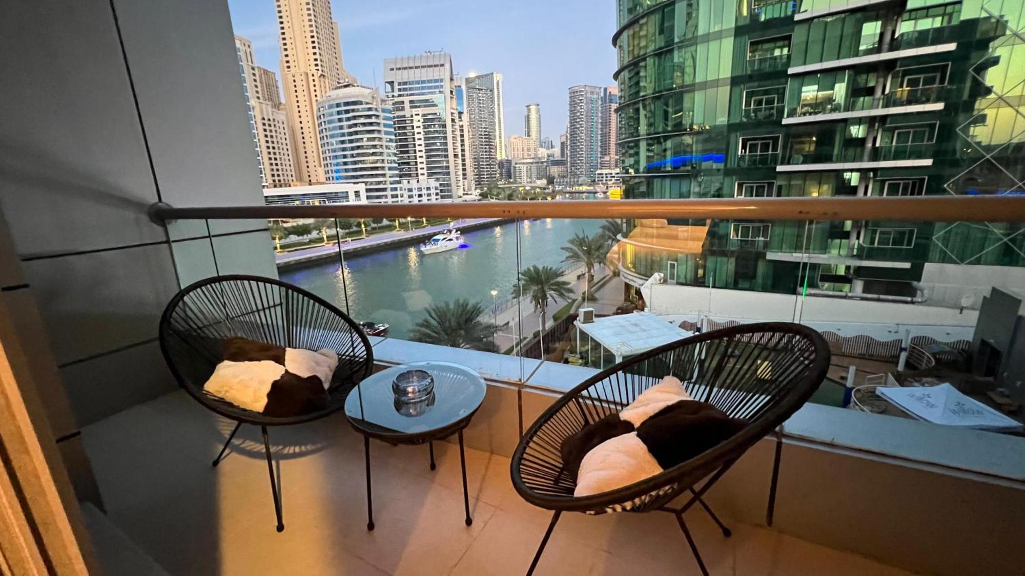 Premium Dubai Marina Two Bedroom Apartments With Sea View - Family Only Exterior foto
